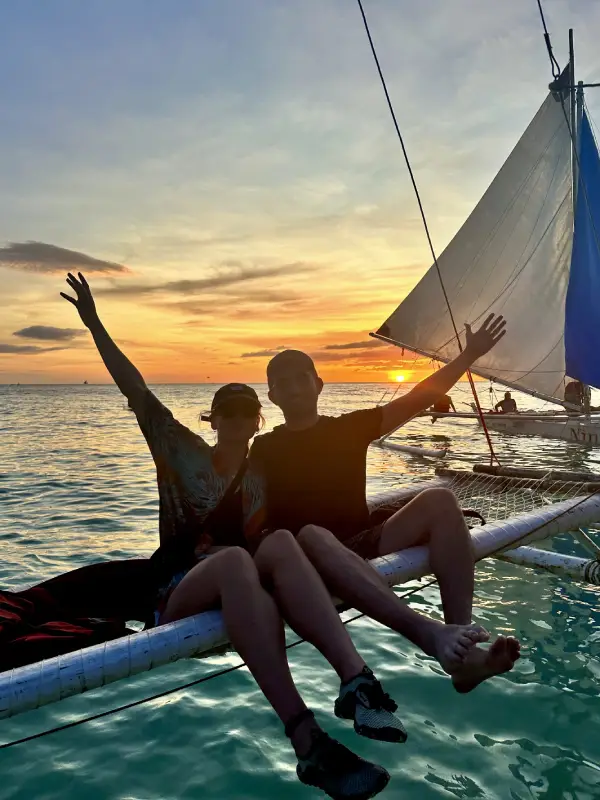 Boracay's incredible sunsets - parawsailing