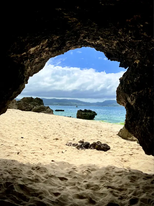 Chilling on White Beach, Boracay